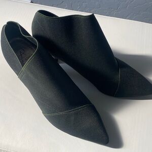 Adrianna Papell Women's Dark Green Ankle Booties